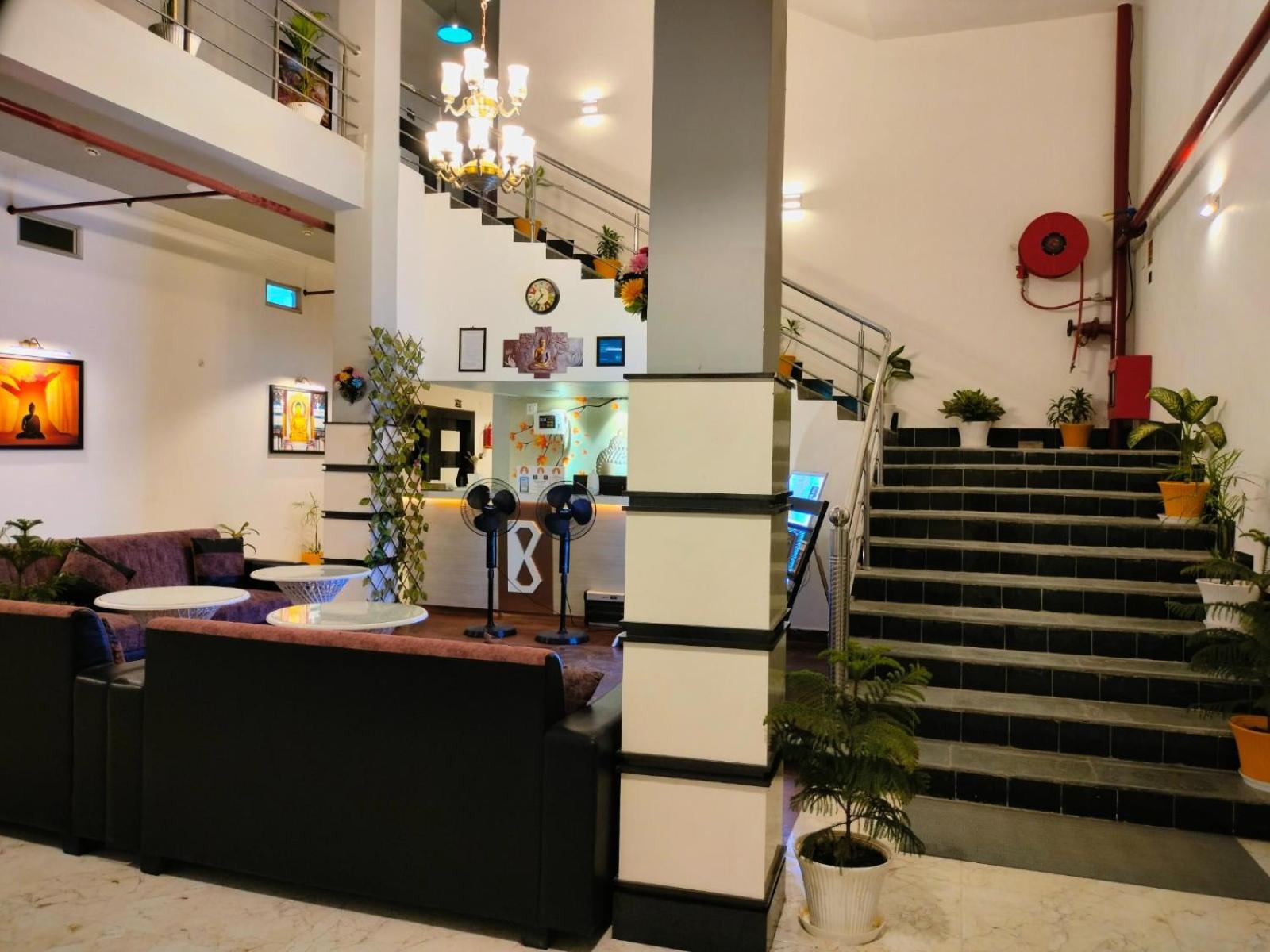 Hotel Buddha Park, Paharia, Varanasi Exteriör bild
